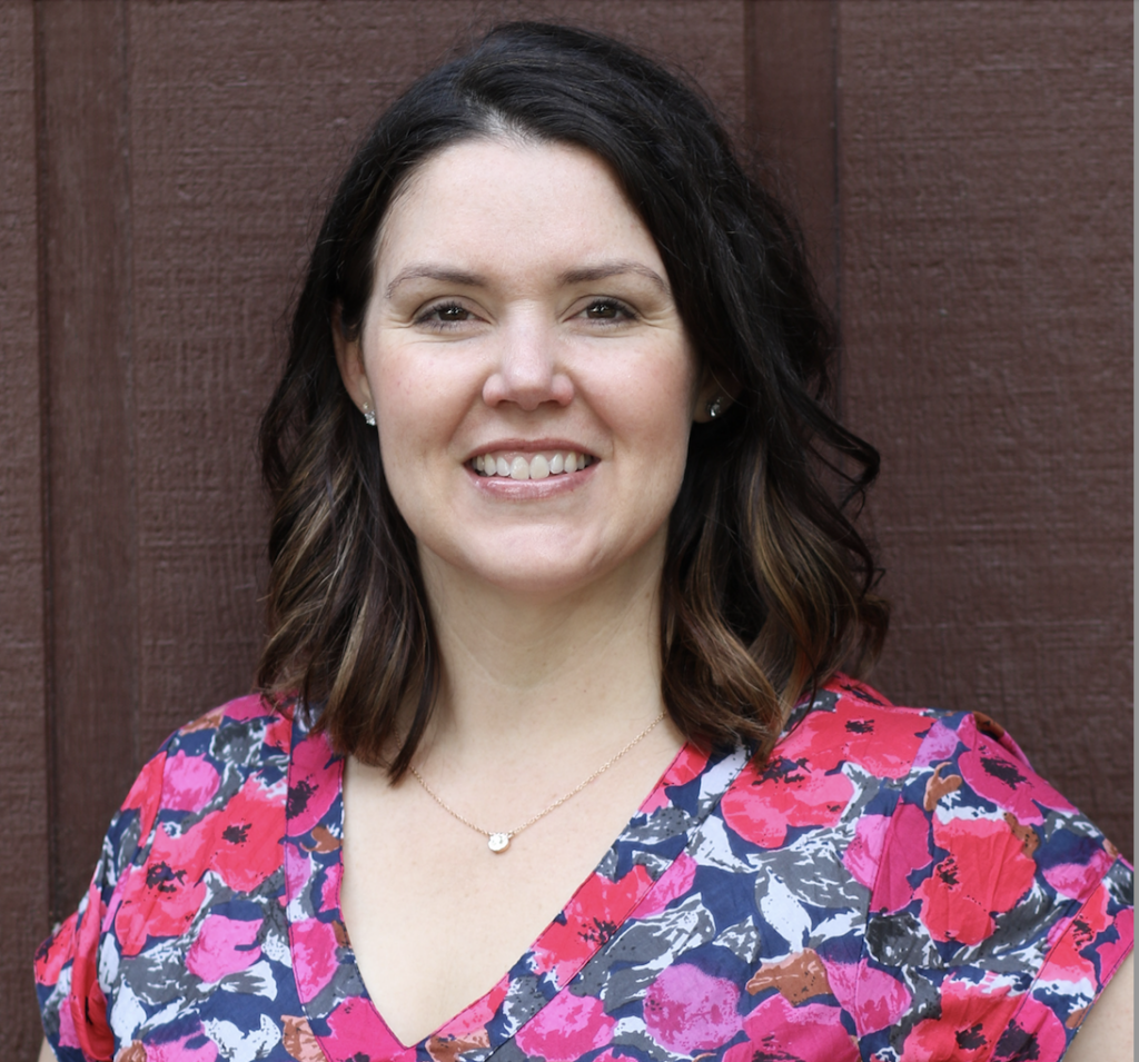 Tiffany Lee headshot